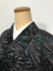 【中古】Sサイズ 小紋 正絹 濃紺地に草花模様 アンティーク