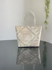 帯リメイクバッグ　プラチナ二重箔　斜め格子に華紋 トートバッグ 和装バッグ