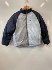 ピ500⚫︎NIKE⚫︎ナイキ⚫︎ダウンジャケット⚫︎キッズ⚫︎スポーツ⚫︎リバーシブル⚫︎size140〜150⚫︎グレー×紺