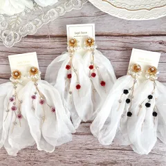 ふんわりシフォン バラのトリプルチェーン《ピアス/イヤリング》