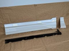 新品 RAV4 モデリスタサイドスカート070 運転席側のみ - メルカリ