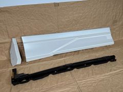 ルーミー モデリスタ サイドステップ 右側 未使用 パールホワイト W24