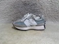 260 ニューバランス ms327lab グレー スニーカー 中古 シューズ