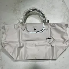 ロンシャン ル プリアージュバッグ アイボリー