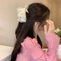 ホワイト ヘアクリップ バンスクリップ 大め リボン オーガンジー シフォン 髪留め 髪飾り ボリューム ヘアアクセサリー 上品 大人可愛い まとめ髪 しっかりとまる 結婚式 パーティー 普段使い ギフト