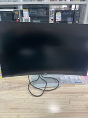 DELL 32インチ曲面モニター（S3222HS） - メルカリ