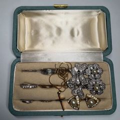 ベア遺品整理　家族のもの含む　アクセサリー　coach指輪　時計SEIKO 遺品整理 家族のもの含む アクセサリー coach指輪あり 時計SEIKO