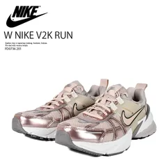 [レディース] NIKE (ナイキ) W V2K RUN (ウィメンズ V2K ラン) ローカット スニーカー ダッド シューズ 厚底 きれいめ カジュアル Y2K テック系 (ピンク ベージュ/シルバー グレー) FD0736-201 FD0736 201