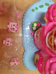 ティニピング愛のハチュピングハウス+ミニフィギュア2種