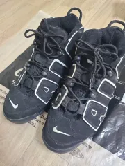 ナイキ エア モア アップテンポ ブラック 280