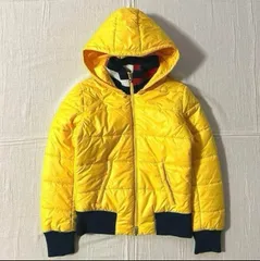 00s　archive　tommy girl　トミーガール　トミーヒルフィガー　中綿ダウンジャケット　コンパクトブルゾン　Wジップアップ　短丈　袖ロゴ刺繍　♡型ジッパー金具　フード付　♡型ジッパー金具　イエロー　Y2K　平成ギャル　compact jacket