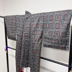 未着用　小紋　紬　アンサンブル　蜀江紋　矢羽　幾何学　花菱　着物　012tz