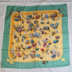 【人気】エルメス カレ90 エルメスの卵 シルク スカーフ 緑 黄 幸せを運ぶ 人気】エルメス カレ90 エルメスの卵 シルク スカーフ 緑 黄 幸せを
