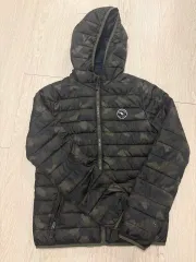 アバクロンビー 軽量ダウン