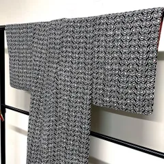 小紋　ちりめん　型染　蝶　花模様　黒地　ピンク　水色　着物　015tz