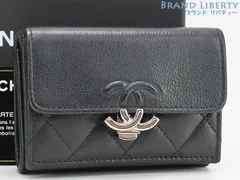 【美品】シャネル　CHANEL　マトラッセ　ココマーク　ソフトキャビアスキン　プッシュロック ナノウォレット　ミニウォレット　三つ折り財布　コンパクト財布　ブラック シルバー金具　AP1175