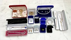遺品整理 アクセサリー リング ネックレス イヤリング ブローチ ブレスレット など K18刻印トップ  メッキ その他 含む まとめ 箱付き アクセサリー色々セット ②