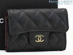 【外超美品】シャネル　CHANEL　マトラッセ　キャビアスキン　ココマーク　4連キーケース　キーリング　キーホルダー　ブラック ゴールド金具　グレインドカーフスキン　AP0222