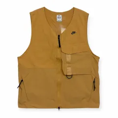 ナイキ テックパック アンラインド ベスト