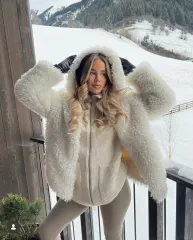 新品) -新品 送料無料- ZARA フェイクファー フード アウター XS