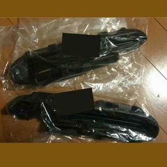 ランクル80 68141-60010 68151-60010 フロントガラスラン - メルカリ