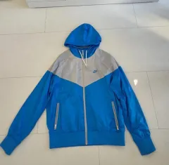 ナイキ ウィンドブレーカー 出品 (XL)