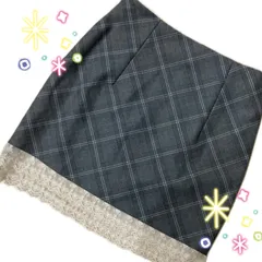ノーブランド　チェックミニスカート　レース　インナーパンツ付き　グレー