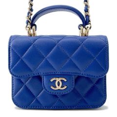 ☆CHANEL☆マトラッセ☆フラップ スマホケース ☆チェーンウォレット 