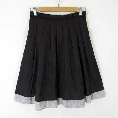 プレイスポーズ PLACE PAUSE スカート フレア プリーツ 花柄 刺繍 ストライプ柄 レイヤード ひざ丈 コットン M ダークブラウン オフ白 グレー