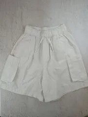 ZARA / ショートパンツ