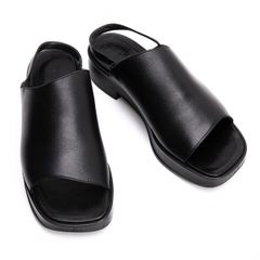 _Fot フォート square strap レザーサンダル - メルカリ