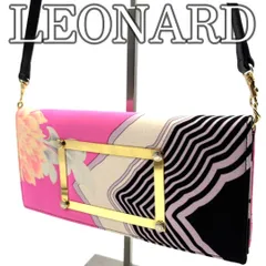 レオナール LEONARD 花柄 ショルダーバッグ ブラック ピンク コットン フラワープリント ゴールド金具 斜め掛け ポシェット ミニバッグ 華やか エレガント フェミニン お出かけ レディース 軽量 コンパクト 肩掛け