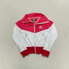 ナイキ ウィンドランナー ツーウェイ ウィンドブレーカー