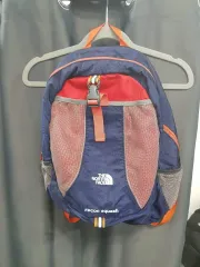THE NORTH FACE ザノースフェイス リーコン スカッシュ 子供用 バックパック ネイビー/レッド