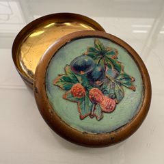 アンティーク】丸金製缶 ブリキケース 衣装ケース バンビ うさぎ 昭和