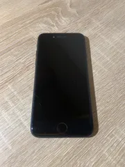 8376 iPhone SE 第三世代 64GB ミッドナイト
