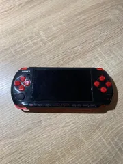 8435 PlayStation ポータブル PSP 3000 ブラック レッド ジャンク品