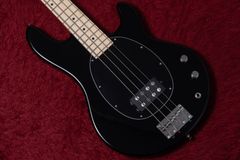 Item thumbnail for item b770ffad-bbad-4fb9-870c-98d82f4c8542