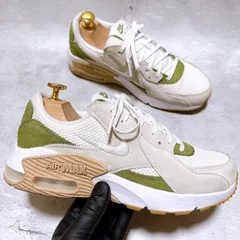 新品定価（参考） ¥12,100 NIKE ウィメンズ エア マックス エクシー 24.5cm