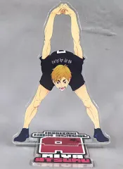 【中古】アクリルスタンド・アクリルパネル 宮侑 BIGアクリルスタンド 「くじラック ハイキュー!! イニシャル体操はじめるよ～!」 O賞