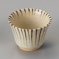 壺屋焼 陶真窯 相馬正和 作 赤絵魚文ぐい吞み 盃（さかずき） 1 - メルカリ