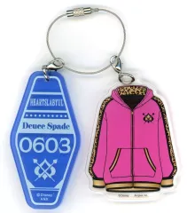 【中古】キーホルダー デュース・スペード 衣装アクリルチャーム くつろぎマイルームver. 「ディズニー ツイステッドワンダーランド」 デュースの誕生日記念グッズ