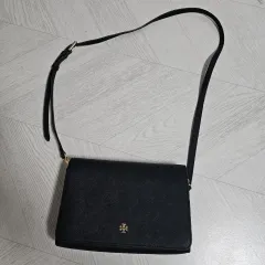 トリーバーチ ブラック クロスバック バッグ
