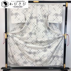 塩沢紬 松皮菱模様に亀甲 象牙色 K-5458 - メルカリ