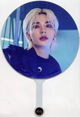 2026年最新】straykids ヒョンジン うちわの人気アイテム - メルカリ