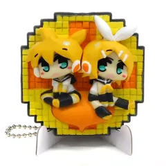 【中古】小物(キャラクター) 鏡音リン＆鏡音レン スタンド付きレリーフフィギュア 「Happyくじ 初音ミク 2016 SPRING ver.」 G賞