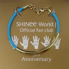 SHINee WORLD J チャーム付きブレスレット(T) テミン - メルカリ