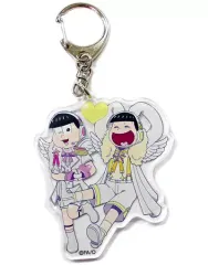 【中古】キーホルダー・マスコット(キャラクター) 十四松＆トド松 「おそ松さん 天使アイドル in マルイ ペアアクリルキーホルダーコレクション 天使アイドルVer.」
