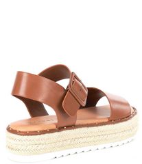 Item thumbnail for item 787821f1-87d3-43ae-9f8c-b7eabcce5ba6