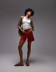 トップショップ レディース ボトムス ハーフパンツ・ショーツ ショートパンツ デニム Topshop denim Editor shorts Red レッド